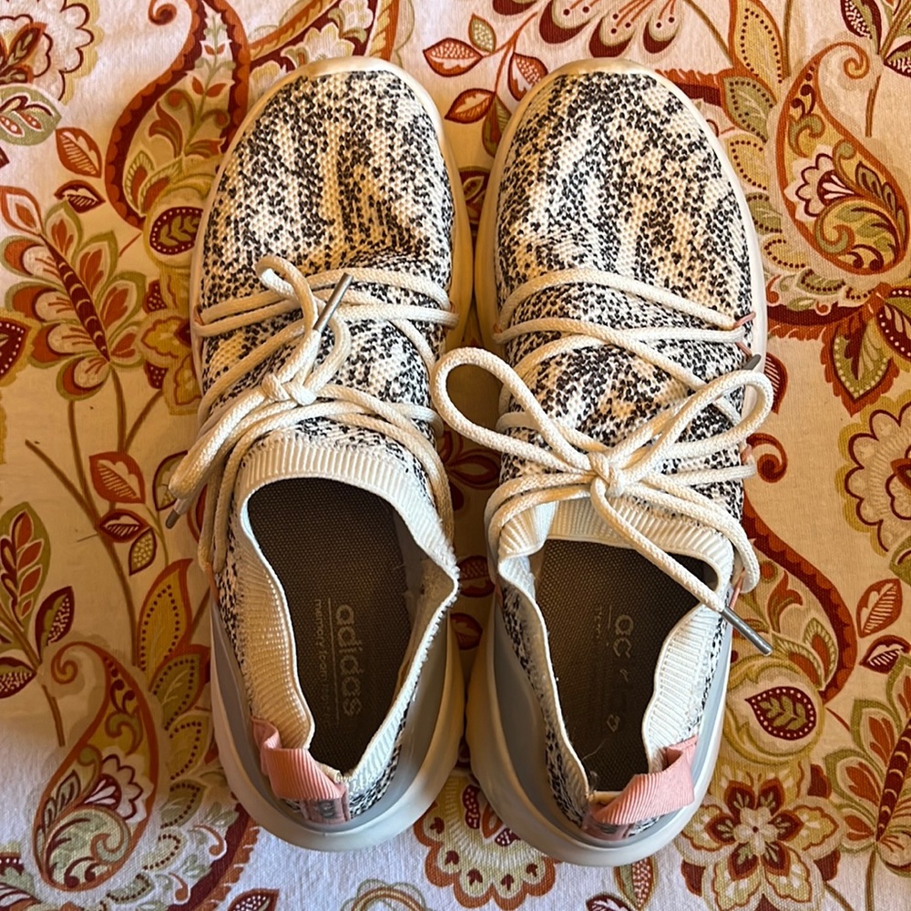 Adidas Cloudfoam Sneakers